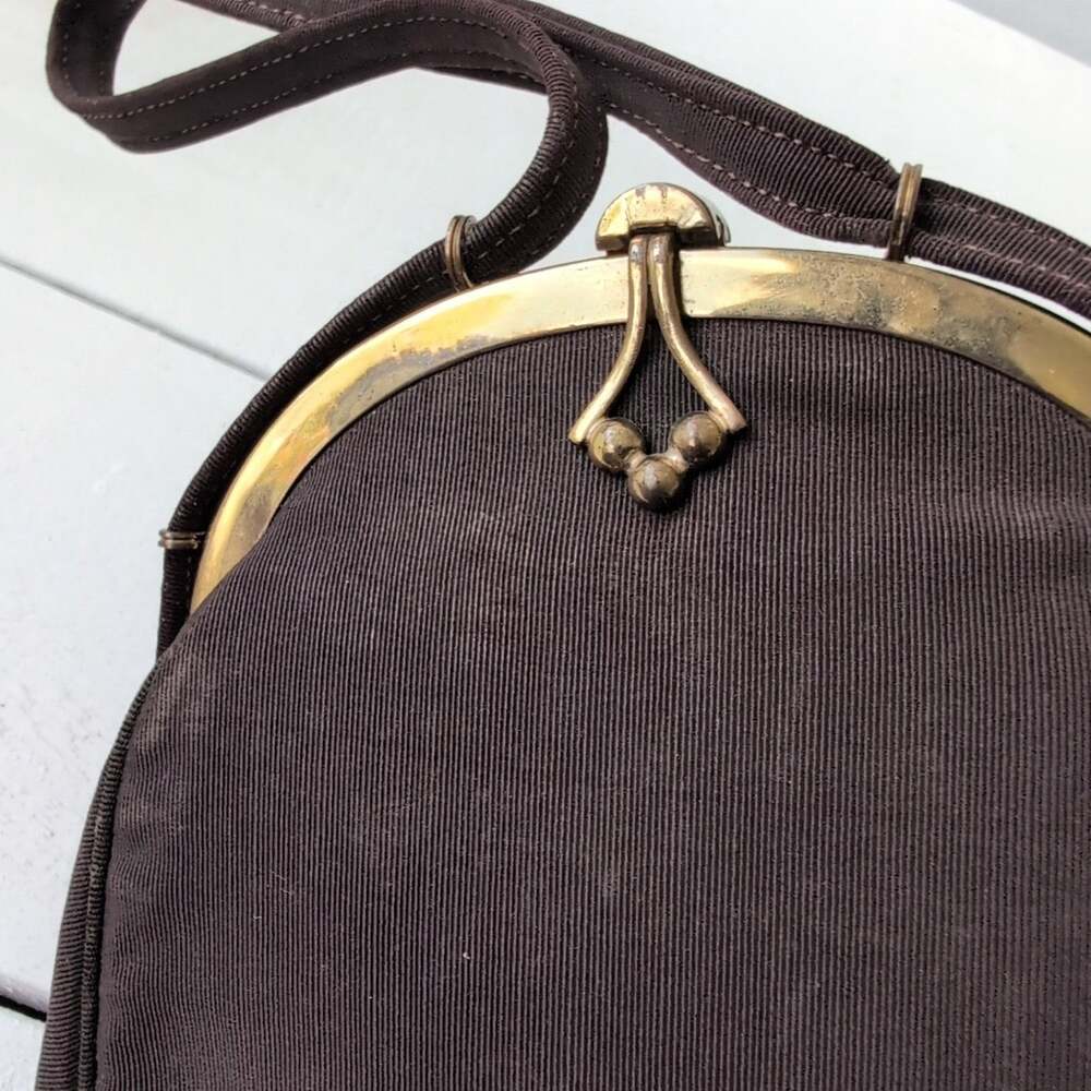Vintage Mel-Ton brown fabric handbag/purse with gold tone metal frame - Picture 9 of 13